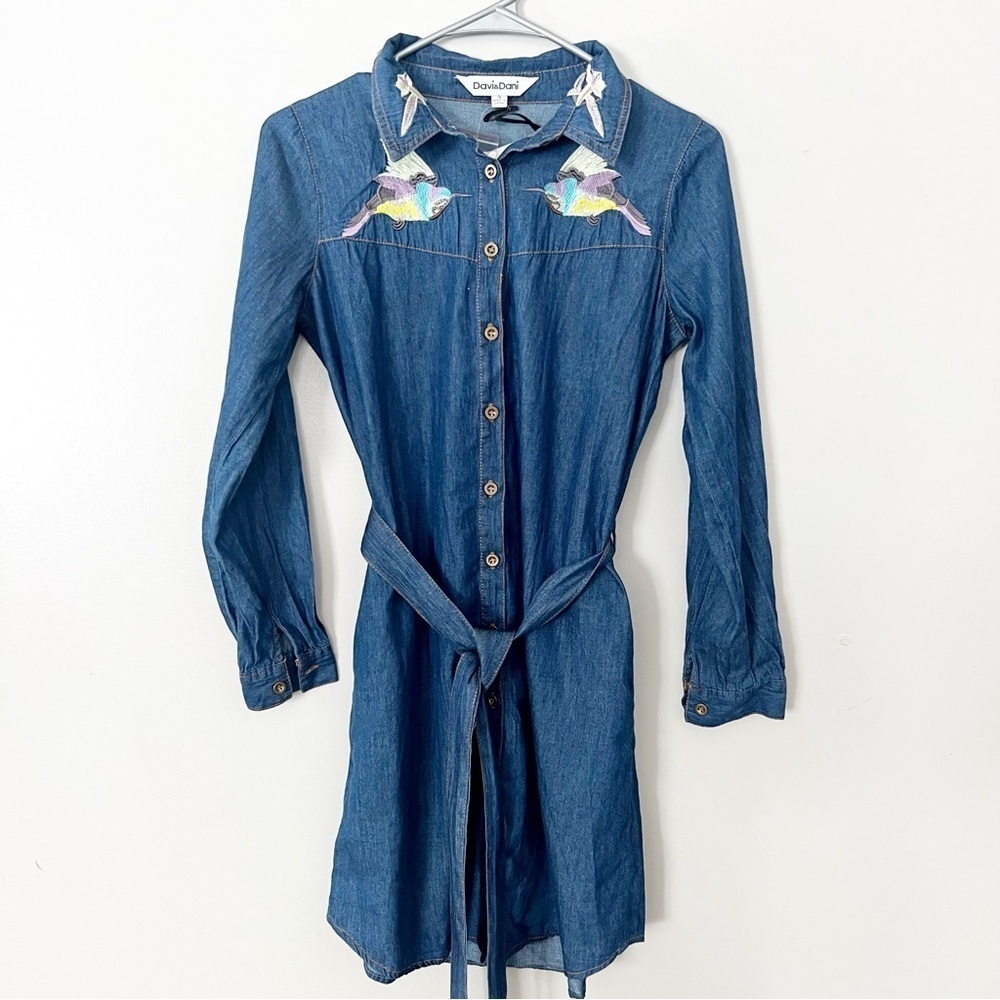NWT Davi & Dani Denim Embroidered Shirt Dress Cotton Chambray Bird Pockets Small - Picture 14 of 15